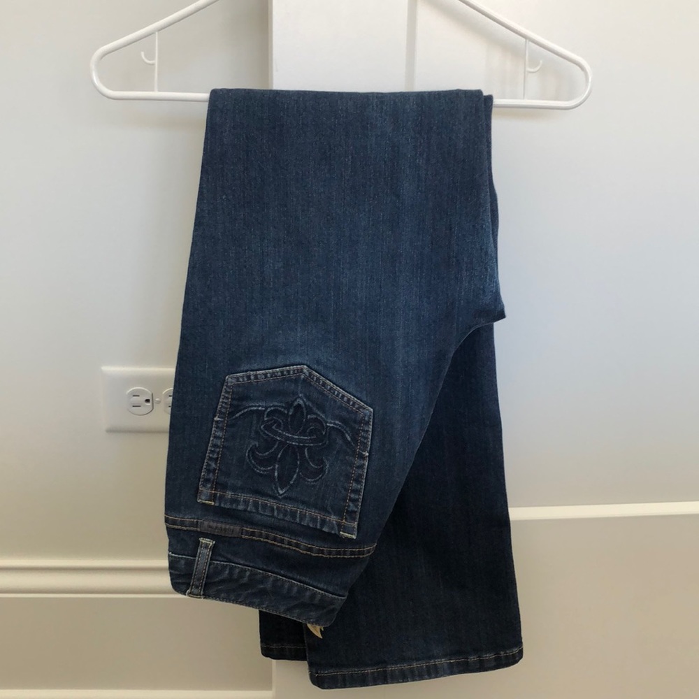LIKE NEW Liz Claiborne Bootcut Fleur de Lis Jeans